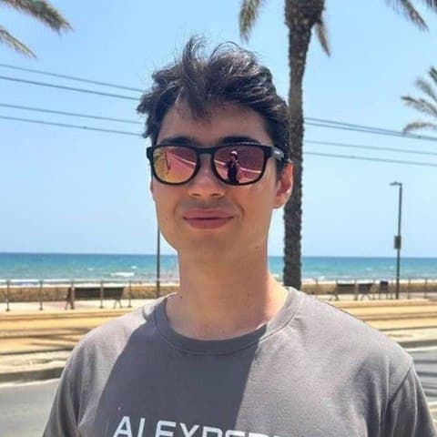Даниил Совенко